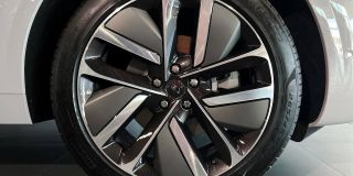 LiXiang L6 1.5hyb AT (408 л.с.) 4WD Pro_preview-image