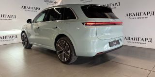 LiXiang L6 1.5hyb AT (408 л.с.) 4WD Max_preview-image