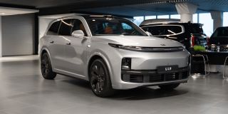 LiXiang L9 52.3 kWh 1.5hyb AT (449 л.с.) 4WD Ultra_preview-image