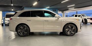 LiXiang L6 1.5hyb AT (408 л.с.) 4WD Pro_preview-image