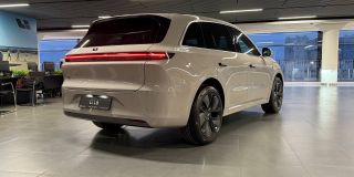 LiXiang L6 1.5hyb AT (408 л.с.) 4WD Pro_preview-image