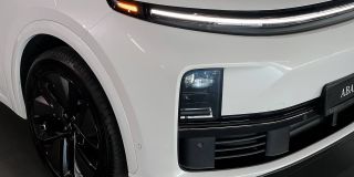 LiXiang L7 52.3 kWh 1.5hyb AT (449 л.с.) 4WD Ultra_preview-image