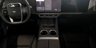 LiXiang L9 52.3 kWh 1.5hyb AT (449 л.с.) 4WD Ultra_preview-image
