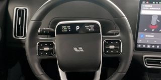 LiXiang L9 52.3 kWh 1.5hyb AT (449 л.с.) 4WD Ultra_preview-image
