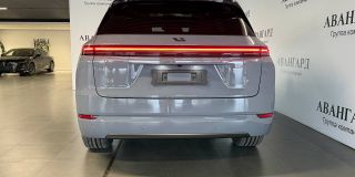 LiXiang L7 52.3 kWh 1.5hyb AT (449 л.с.) 4WD Ultra_preview-image