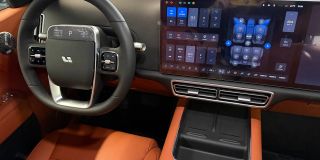 LiXiang L7 52.3 kWh 1.5hyb AT (449 л.с.) 4WD Ultra_preview-image