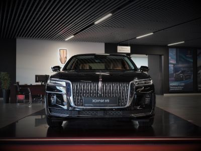 Hongqi H9 2.0 AMT (245 л.с.) Делюкс (deluxe)