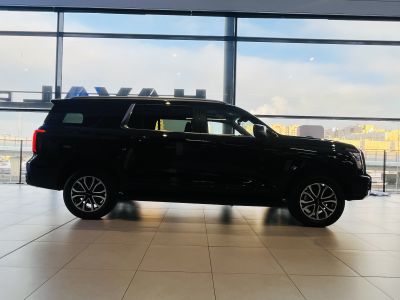 %H9% %2.0 AT (218 л.с.) 4WD Премиум% %Черный%