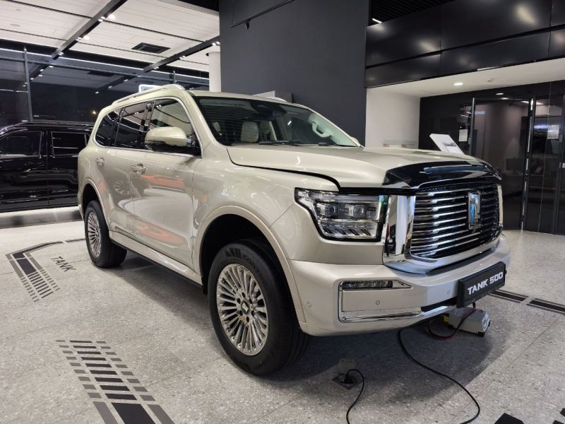 Tank 500 3.0 AT (299 л.с.) 4WD Premium