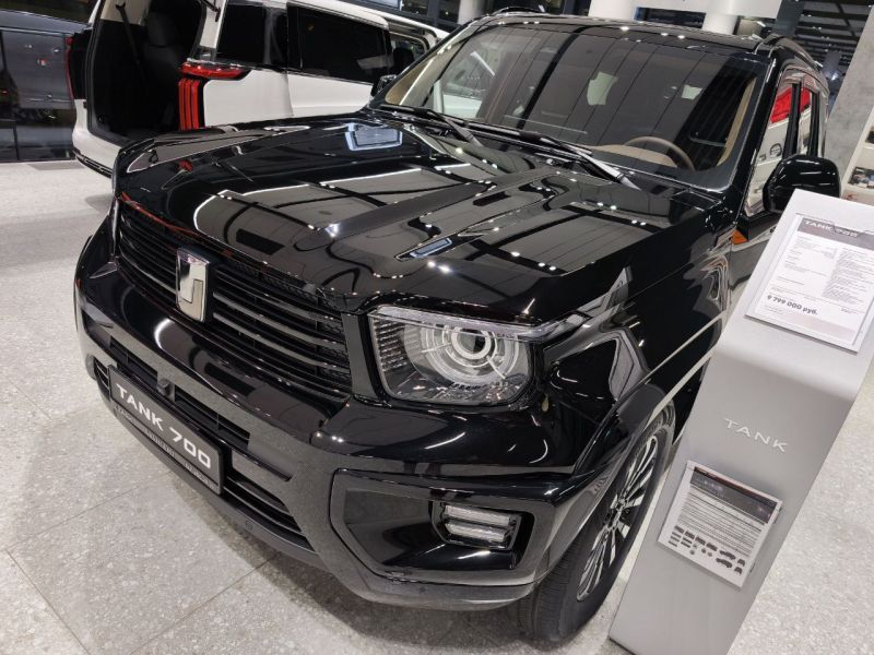 Tank 700 3.0 AT (354 л.с.) 4WD Superior