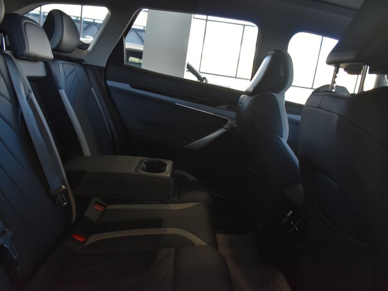 Geely Atlas 2.0 AMT (200 л.с.) Flagship_image