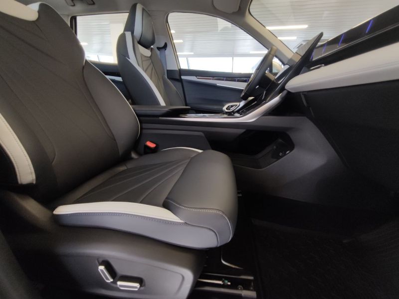 Geely Atlas 2.0 AMT (200 л.с.) Flagship_image