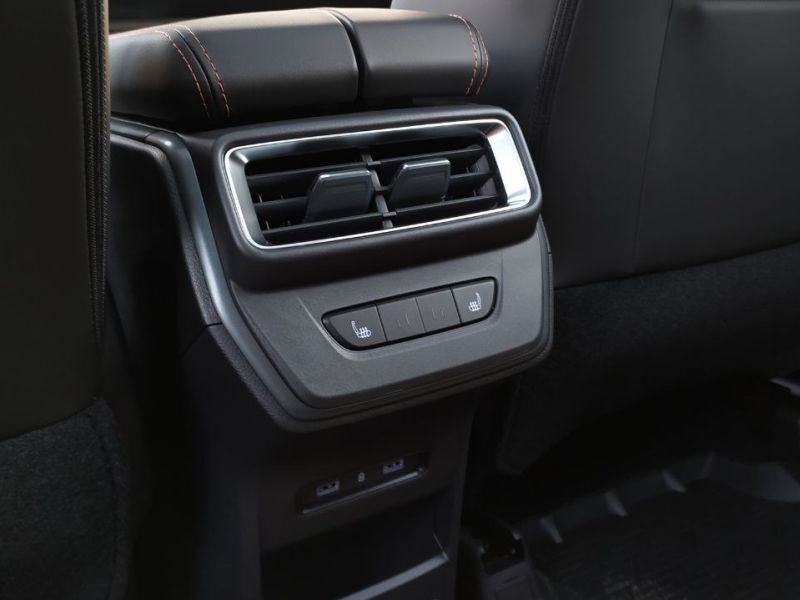 Geely Okavango 2.0 AT (199 л.с.) Flagship_image