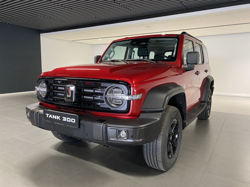 Tank 300 2.0 AT (220 л.с.) 4WD City adventure